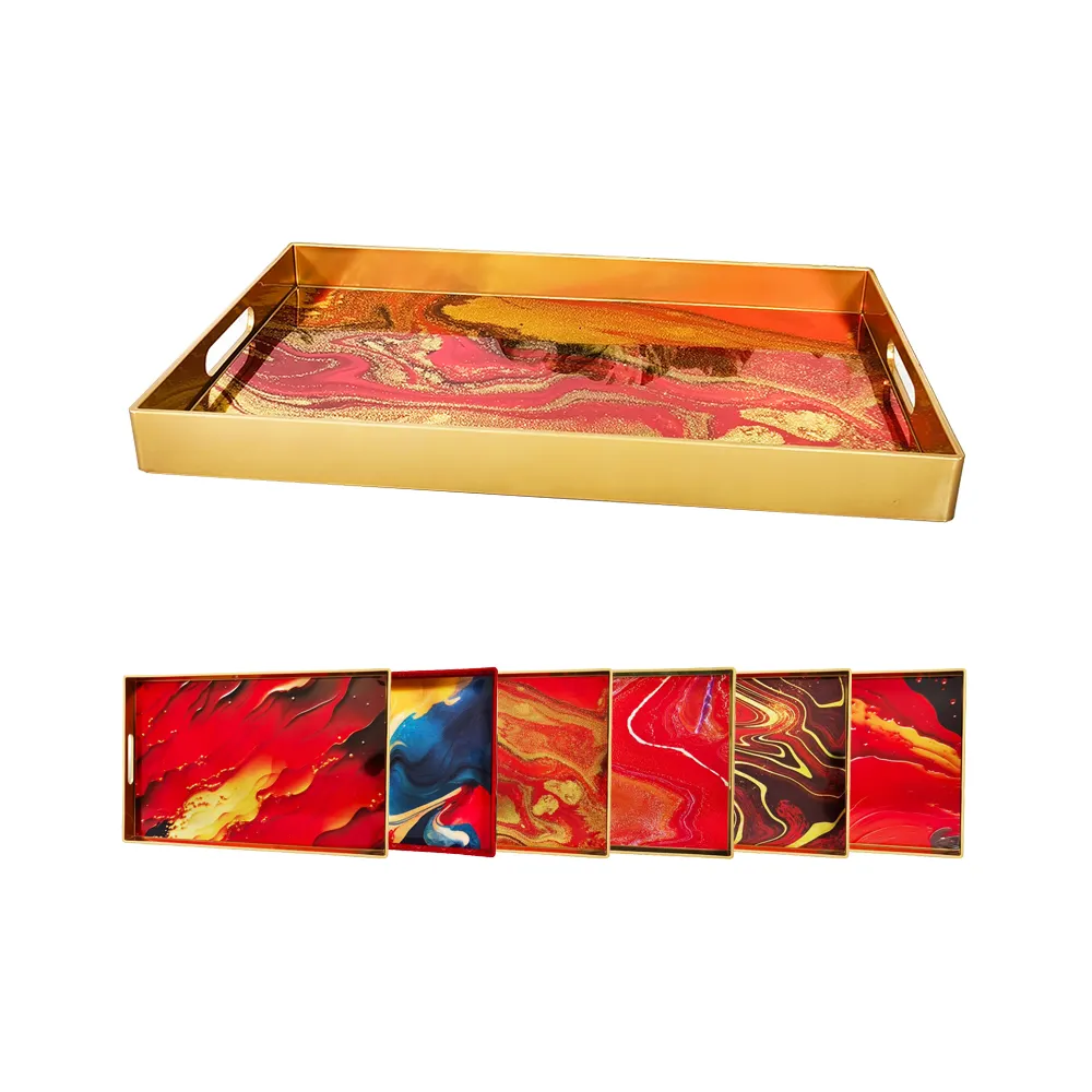 Nampan peladen plastik berlapis dekorasi kerajinan tekstur mengalir abstrak putar marmer merah gelombang emas berwarna untuk melayani makanan