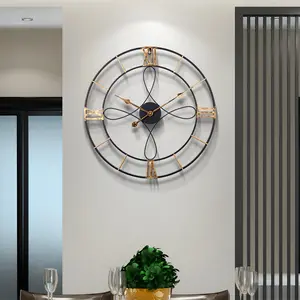 Bắc Âu hiện đại kim loại đồng hồ treo tường miễn phí đấm đơn giản hình tròn đồng hồ treo tường số La Mã cho phòng khách nghiên cứu