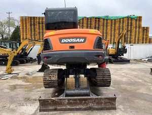 Moteur EPA Excavatrice doosan dx55 7 d'occasion de haute qualité dx55-V pelle sur chenilles de 5 tonnes d'occasion - Product Image 6