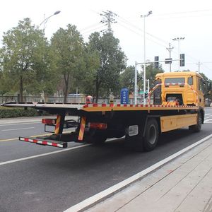 Camion <span class=keywords><strong>de</strong></span> <span class=keywords><strong>remorquage</strong></span> poids lourd Howo avec plateforme <span class=keywords><strong>de</strong></span> 7000 mm, 4x2 diesel, capacité 10 <span class=keywords><strong>tonnes</strong></span>, pour le dépannage <span class=keywords><strong>de</strong></span> véhicules - En promotion - Product Image 5