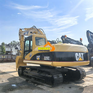 Excavatrice hydraulique sur chenilles Caterpillar 320CL d'occasion, 20 tonnes, modèle 2018, équipement de construction à haute efficacité avec moteur - Product Image 3