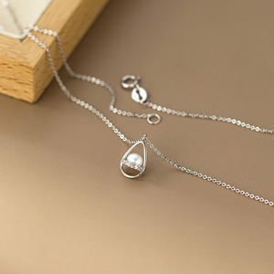 Pendientes Wenchi de Plata S925, Estilo Coreano Simple y Exquisito, Modelo 21012, con Pequeñas Flores Frescas, Perlas Sintéticas, Platino, Oro y Circonita - Product Image 4