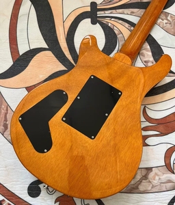 <span class=keywords><strong>Guitarra</strong></span> Eléctrica <span class=keywords><strong>PRS</strong></span> Tiger Stripe Transparente Negra de Alta Calidad con Pastillas Humbucker Dobles de Carcasa Abierta y Trémolo Cuerpo y Mástil de Caoba - Product Image 5
