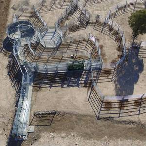 Nhà Máy Trực Tiếp Nhiệm Vụ Nặng Nề Gia Súc Bãi Mạ Kẽm Gia Súc Nghiền Chăn Nuôi Sân Gia Súc Sân - Product Image 5