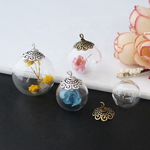 Pendentifs <span class=keywords><strong>en</strong></span> <span class=keywords><strong>verre</strong></span> transparent de 14/16/18/20/25 mm, flacons pour fleurs séchées, breloques pour boucles d'oreilles, pour la fabrication de bijoux - Product Image 1