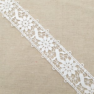 Ribete de encaje guipur bordado con flores blancas de 4 cm de ancho para vestido, borde decorativo elegante hecho a mano - Product Image 2