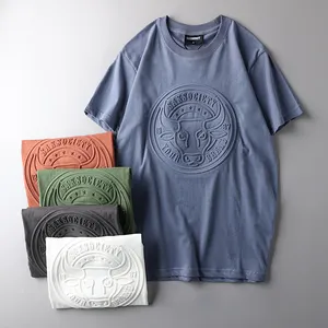 Nuova tecnica 100% cotone magliette goffrate da uomo Design personalizzato Logo del marchio goffratura magliette grafiche T-Shirt con stampa in rilievo Unisex