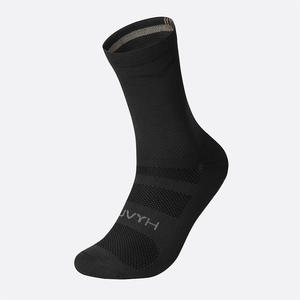 [HYVLE] Chaussettes antidérapantes Lightning WE-STIM (noires) Chaussettes de course Légères respirantes et fraîches pour un confort de pied maximal - Product Image 1