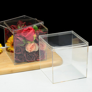 Boîte de présentation carrée transparente en acrylique de qualité alimentaire, couvercle de 15 cm, boîte de rangement, boîte à bonbons pour mariage, boîte cadeau, personnalisable - Product Image 2