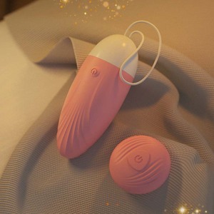 Vibratore Ricaricabile USB Wireless con Telecomando a Forma di Uovo - Product Image 5