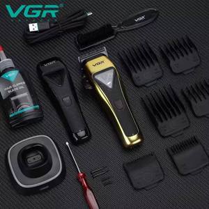 ปั<span class=keywords><strong>ต</strong></span><span class=keywords><strong>ต</strong></span>าเลี่ยนตัดผม <span class=keywords><strong>VGR</strong></span> V-015 รุ่นมืออาชีพ สำหรับช่าง<span class=keywords><strong>ต</strong></span>ัดผม ใช้แบต<span class=keywords><strong>เต</strong></span>อรี่ Li-ion ชาร์จผ่าน USB ความเร็ว 9000 รอบต่อนาที มอ<span class=keywords><strong>เต</strong></span>อร์เวก<span class=keywords><strong>เต</strong></span>อร์ ปรับความยาวได้ สำหรับผู้ชาย - Product Image 4
