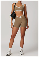 Celana Pendek Yoga High-Waisted Model Cross-Waist, Ketat, Sensasi Kulit Telanjang, Efek Mengangkat Bokong, Celana Olahraga Wanita untuk Fitness