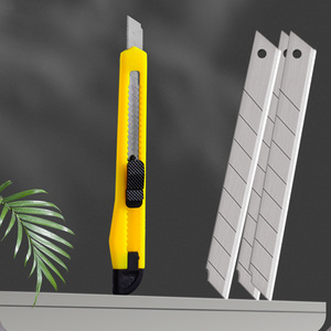 Couteau utilitaire miniature jaune 9 mm, manche en plastique, coupe-papier, fournitures de bureau, outil de découpe, petite taille, lot en vrac - Product Image 5