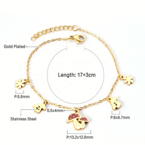 เครื่องประดับแฟชั่นขายดี สร้อยข้อมือสแตนเลสชุบทอง 18K สำหรับสาวๆ ดีไซน์โซ่เชื่อมต่อ ประดับจี้รูปเห็ดเคลือบสี - Product Image 5