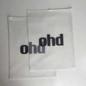 OEM logotipo personalizado impreso biodegradable polipropileno EVA reutilizable Ziplock bolsa de <span class=keywords><strong>correo</strong></span> en relieve bolsas de plástico para calcetines de embalaje - Product Image 1