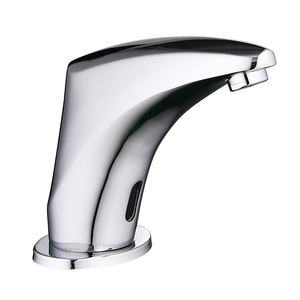 Lavabo de Baño Moderno, Simple e Innovador, de Latón Cromado, de un Solo Orificio, <span class=keywords><strong>con</strong></span> <span class=keywords><strong>Sensor</strong></span> Automático <span class=keywords><strong>para</strong></span> Agua Fría y Caliente, <span class=keywords><strong>para</strong></span> Hotel, de Cerámica, Montado en el Suelo - Product Image 1