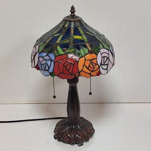 Lámpara de Techo LongHuiJing de 12 Pulgadas, Estilo Mediterráneo Europeo, con Cúpula de Vidrio Tiffany con Diseño Floral, Base de Aleación de Zinc, LED Flexible, Diseño Simple - Product Image 5