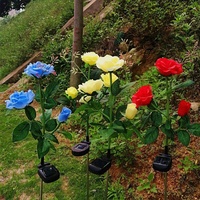 Bouchon de sol solaire éclairé Rose fleurs de lys fleurs artificielles pour décor de mariage jardin décoratif lampe de pelouse tournesol