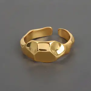 नई सरल डिजाइन डबल परतों 3 ग्राम सोने की अंगूठी कीमत तांबा खोलने हस्तनिर्मित सोने की अंगूठी बैंड