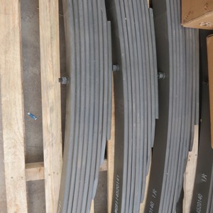 Chất lượng cao Phụ tùng xe tải phía trước lá bên phải mùa xuân wg9114520141 - Product Image 1