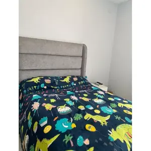 Manta Ligera Carla Depot de 220 cm con Diseño de Aguacates, Ropa de Cama de Felpa, Tamaño Matrimonial, para Todas las Estaciones - Product Image 5