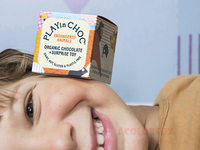 Boîtes en carton de faveur de chocolat sucré petite boîte-cadeau d'emballage de chocolat en papier imprimé de dessin animé personnalisé
