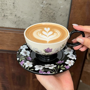 Juego de Taza y Plato de Cerámica para Café con Tallo, Estilo Floral de Lujo Ligero, Creativo y Exquisito, para Té de la Tarde, Venta al por Mayor - Product Image 2