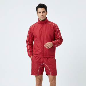 Conjunto de chándal rojo para hombre, chaqueta con cremallera y cuello alto, pantalones cortos, traje deportivo de primavera con ribete blanco - Product Image 1