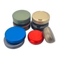 Boîte à snus personnalisée en aluminium 6061 à double compartiment avec couvercle coulissant, finition sablée et anodisée, pour le stockage portable du tabac, usinée par électro-érosion à fil.