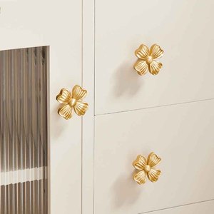 Tiradores de latón con forma de trébol para gabinetes, cromados plateados, de un solo orificio, pomos para cajones, tiradores antiguos para puertas de armario para habitación infantil - Product Image 4