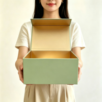 Boîtes cadeaux pliantes magnétiques personnalisées de luxe en carton rigide avec logo estampé or et fermeture à rabat