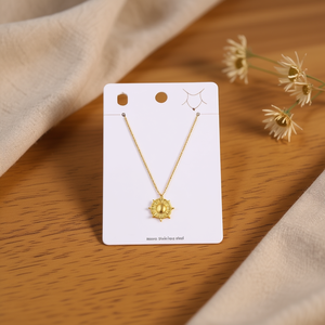 Collana con Ciondolo Sole in Acciaio Inossidabile, Tono Oro, Charm Rotondo, Gioielli alla Moda - Product Image 2