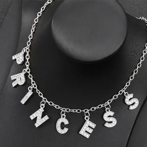 Septwinsti — collier de luxe brillant en Zircon cubique CZ, pendentif ras du cou avec lettre et initiales, en acier inoxydable, 2020 - Product Image 2