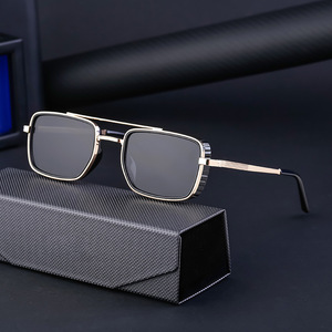 Lunettes de soleil carrées personnalisées pour hommes, verres PC UV400, monture noire intégrale, style Instagram, protection solaire pour la conduite - Product Image 3