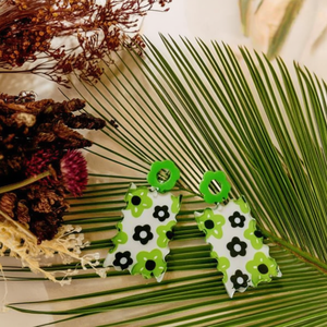 Orecchini pendenti dipinti con motivo floreale verde, gioielli alla moda in acrilico, set da 12 pezzi - Product Image 2