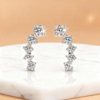 Toptan 0.58ct S925 gümüş küpe yuvarlak kesim moissanit prim kadın gülümseme ark Hoop kulak takı ile