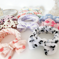 Bandeau de maquillage en flanelle léopard multicolore réutilisable antidérapant – Accessoires de yoga, douche, lavage du visage et soins de la peau