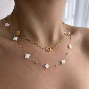 Collar de mujer estilo dinero antiguo de Venta caliente-Acero inoxidable chapado en oro de 18 quilates, colgante de trébol, en capas y Premium - Product Image 3