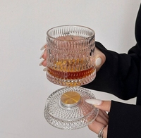 Verre à bière créatif personnalisé en gros, verre à whisky rotatif anti-stress de qualité supérieure