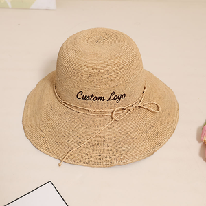 Sombrero de Paja Rafia con Logotipo Personalizado, Ala Ancha de 10CM, Tejido a Mano, Plegable, Versátil, Estilo Pescador, para Verano - Product Image 1