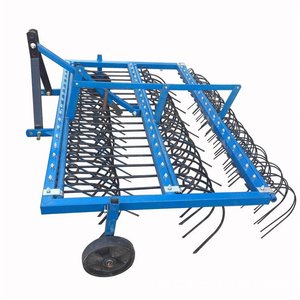 Râteau à herbe hydraulique pour la récupération des films résiduels, rouge, machine agricole pour utilisation sur le terrain, haute productivité - Product Image 4