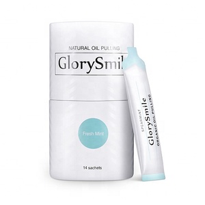Glory Smile sfuso di menta verde <span class=keywords><strong>olio</strong></span> di <span class=keywords><strong>cocco</strong></span> al carbone attivo biologico che tira le bustine per il tuo marchio - Product Image 1