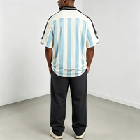 T-shirt en coton personnalisé, usine OEM ODM, MOQ 50, maillot de football sublimé avec lettres, col en V, maillot de football, marque privée, vente en gros en vrac