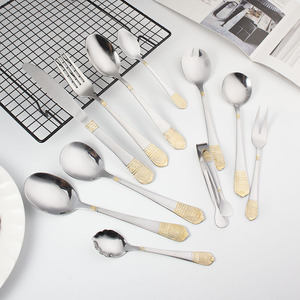 <span class=keywords><strong>En</strong></span> gros 4pcs <span class=keywords><strong>Argent</strong></span> <span class=keywords><strong>En</strong></span> Acier Inoxydable <span class=keywords><strong>Couverts</strong></span> Western Restaurant Utilisé Cuillère Fourchette Couteau - Product Image 5