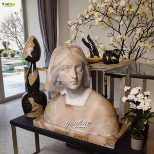 Busto de Cabeza Femenina Antigua de Mármol Tallado a Mano de Juana de Arco - Product Image 1