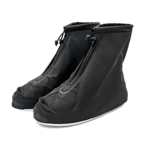 أحذية مدرب الرجال s Suppliers-جديد تصميم الأوسط العلوي حذاء أسود غطاء مكافحة زلة أزياء الرجال أحذية المطر أحذية نصف رقبة من المطاط للرجال
