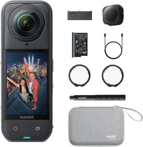 Cámara de Acción <span class=keywords><strong>Insta360</strong></span> X5 8K 360°, Resistente al Agua hasta 10 m, Gran Angular de 166°, Visión Nocturna, Zoom Óptico de 10x-20x, Pantalla LCD Giratoria de 4.0 Pulgadas - Product Image 2
