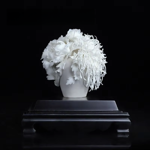 Fleur en céramique de style chinois, en porcelaine blanche de Dehua, du patrimoine culturel immatériel, collection « La prospérité épanouit » de <span class=keywords><strong>Liu</strong></span> Mingzhi de Mingshantang - Product Image 1