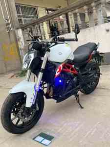 Scooter classique Beinali 200-400cc le plus vendu, vitesse de 80 km/h, fabriqué dans le Jiangsu, performance de vitesse maximale, accélération jusqu'à 80 km/h - Product Image 3