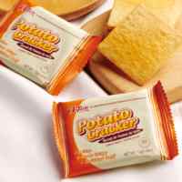 Craquelins de pommes de terre croustillants personnalisables A-Taste en boîte Kimchi et collation aromatisée aux œufs pour un remplissage quotidien de la faim Goût salé préféré